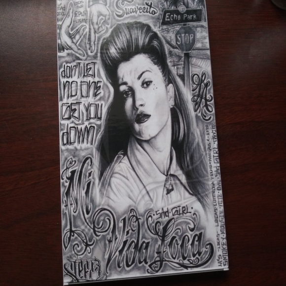 COPY - Mi Vida Loca Eyeshadow Palette - Picture 1 of 6